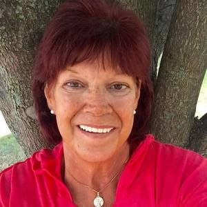 Meet your Posher, Deb